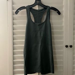 Lululemon swiftly racerback